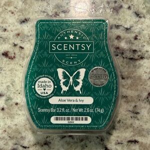 Scentsy Aloe Vera & Ivy Scent Bar - Green